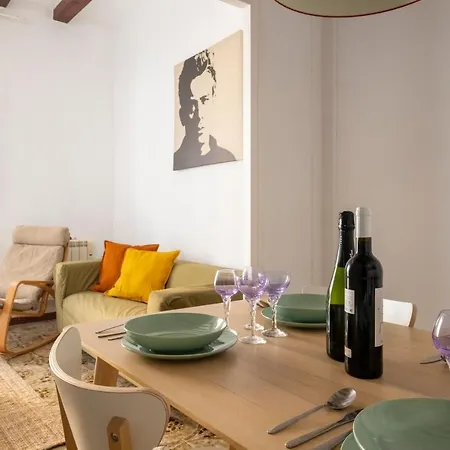 Apartament Centric Gaudi *