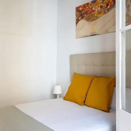 Apartament Centric Gaudi *